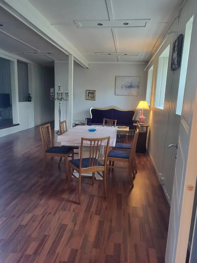 Nydelig Beliggenhet, Fjord Utsikt - Elegant Rom Hotel Bergen